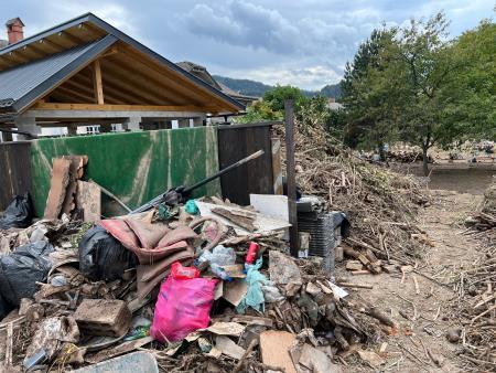 Prva ekipa prostovoljcev na terenu2